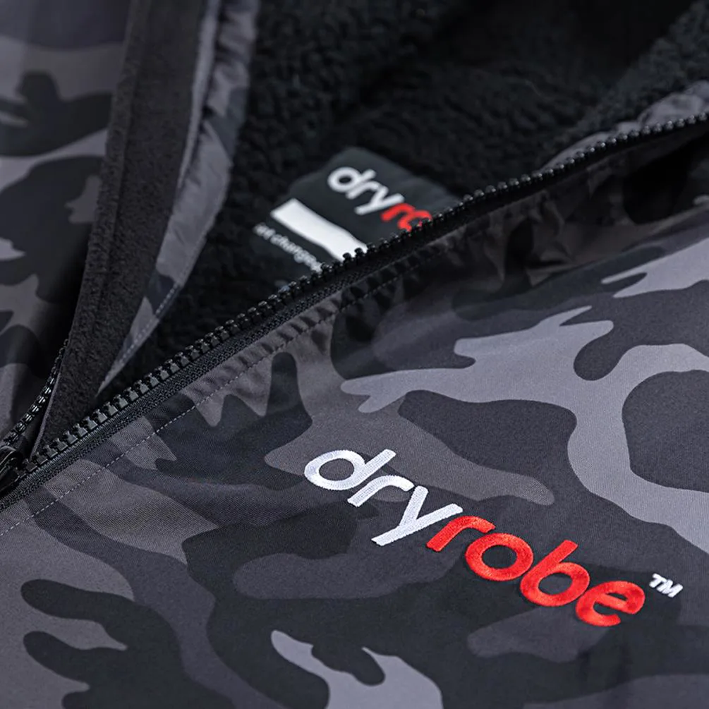 dryrobe Advance Long Sleeve Changing Robe - Black Camo / Black Extra Image 3